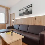 Appartementhaus Dachsteinblick Mit Indoorpool Und Sauna 3* Bad Goisern