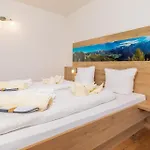 Appartementhaus Dachsteinblick 3* באד גויסרן
