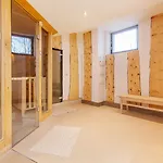 Aparthotel Appartementhaus Dachsteinblick Mit Indoorpool Und Sauna Bad Goisern