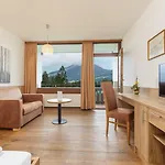 Appartementhaus Dachsteinblick Mit Indoorpool Und Sauna Bad Goisern
