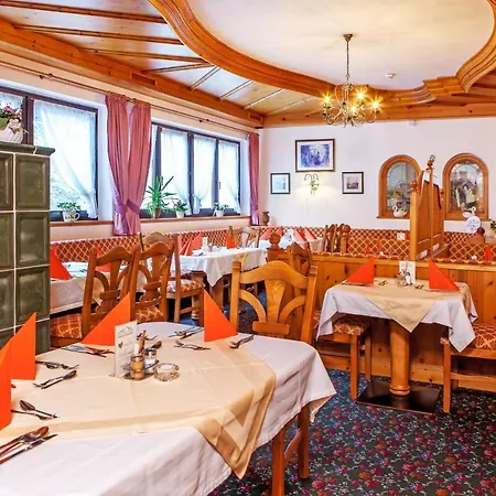 Apart Otel Appartementhaus Dachsteinblick