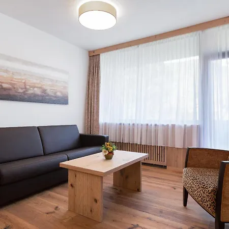 Appartementhaus Dachsteinblick Mit Indoorpool Und Sauna 3* Bad Goisern