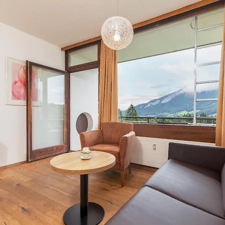 Apart-hotel Appartementhaus Dachsteinblick Mit Indoorpool Und Sauna 3*