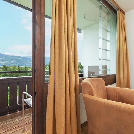 Apart-hotel Appartementhaus Dachsteinblick Mit Indoorpool Und Sauna 3*