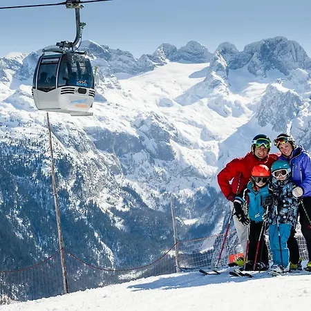 Appartementhaus Dachsteinblick Mit Indoorpool Und Sauna 3* Bad Goisern