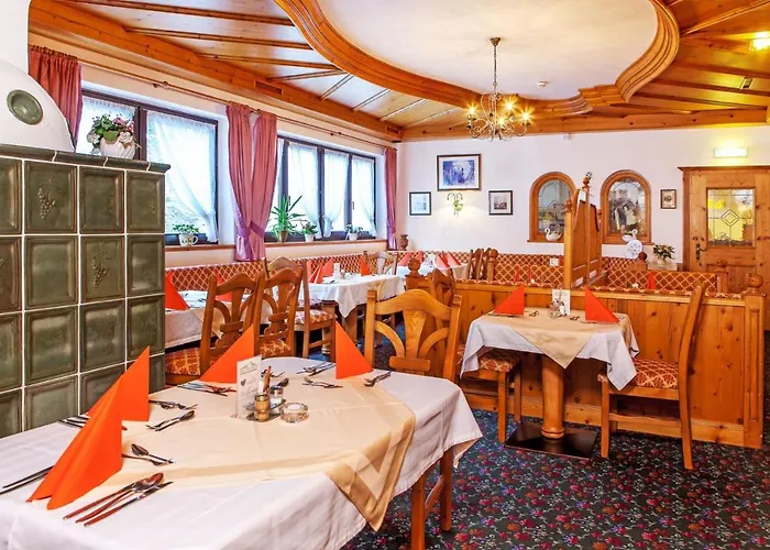 Appart hôtel Appartementhaus Dachsteinblick Mit Indoorpool Und Sauna