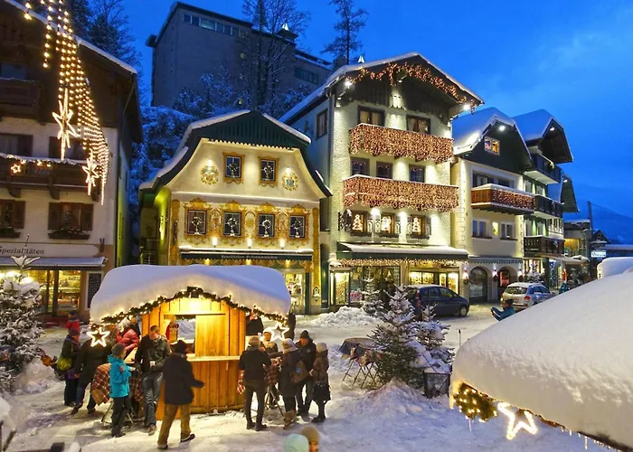 Appartementhaus Dachsteinblick Mit Indoorpool Und Sauna 3*