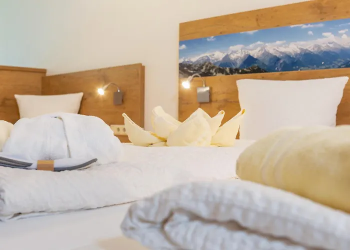 Appartementhaus Dachsteinblick Mit Indoorpool Und Sauna Bad Goisern