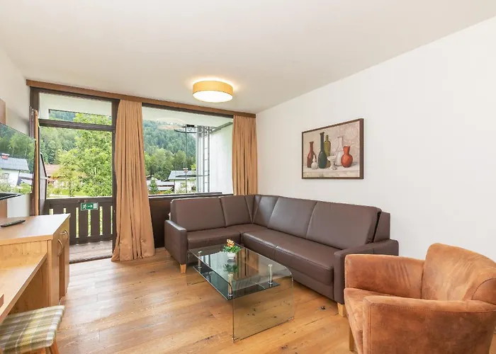 Appartementhaus Dachsteinblick Mit Indoorpool Und Sauna Ξενοδοχείο με διαμερίσματα Bad Goisern