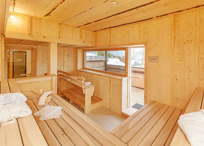 Appartementhaus Dachsteinblick Mit Indoorpool Und Sauna Ξενοδοχείο με διαμερίσματα Bad Goisern