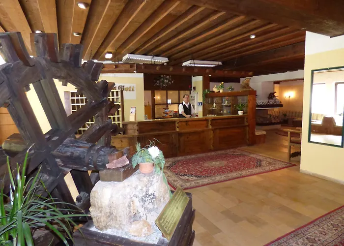 Appartementhaus Dachsteinblick Mit Indoorpool Und Sauna Ξενοδοχείο με διαμερίσματα 3*