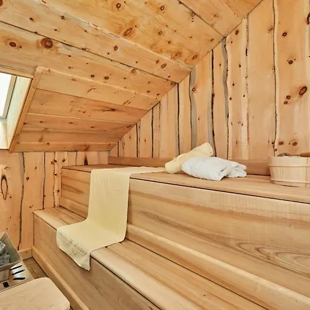 Apartmanhotel Appartementhaus Dachsteinblick Mit Indoorpool Und Sauna