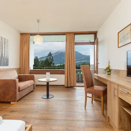 Appartementhaus Dachsteinblick Mit Indoorpool Und Sauna 3* Bad Goisern