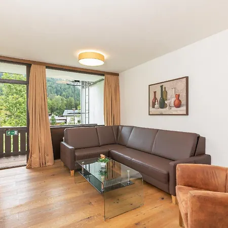 Appartementhaus Dachsteinblick Mit Indoorpool Und Sauna Aparthotel Bad Goisern