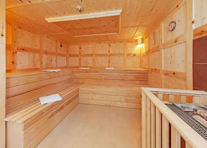 Aparthotel Appartementhaus Dachsteinblick Mit Indoorpool Und Sauna