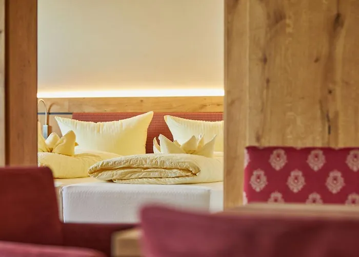 Appartementhaus Dachsteinblick Mit Indoorpool Und Sauna 아파트호텔 3*