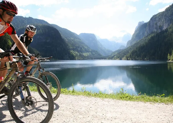 Aparthotel Appartementhaus Dachsteinblick Mit Indoorpool Und Sauna